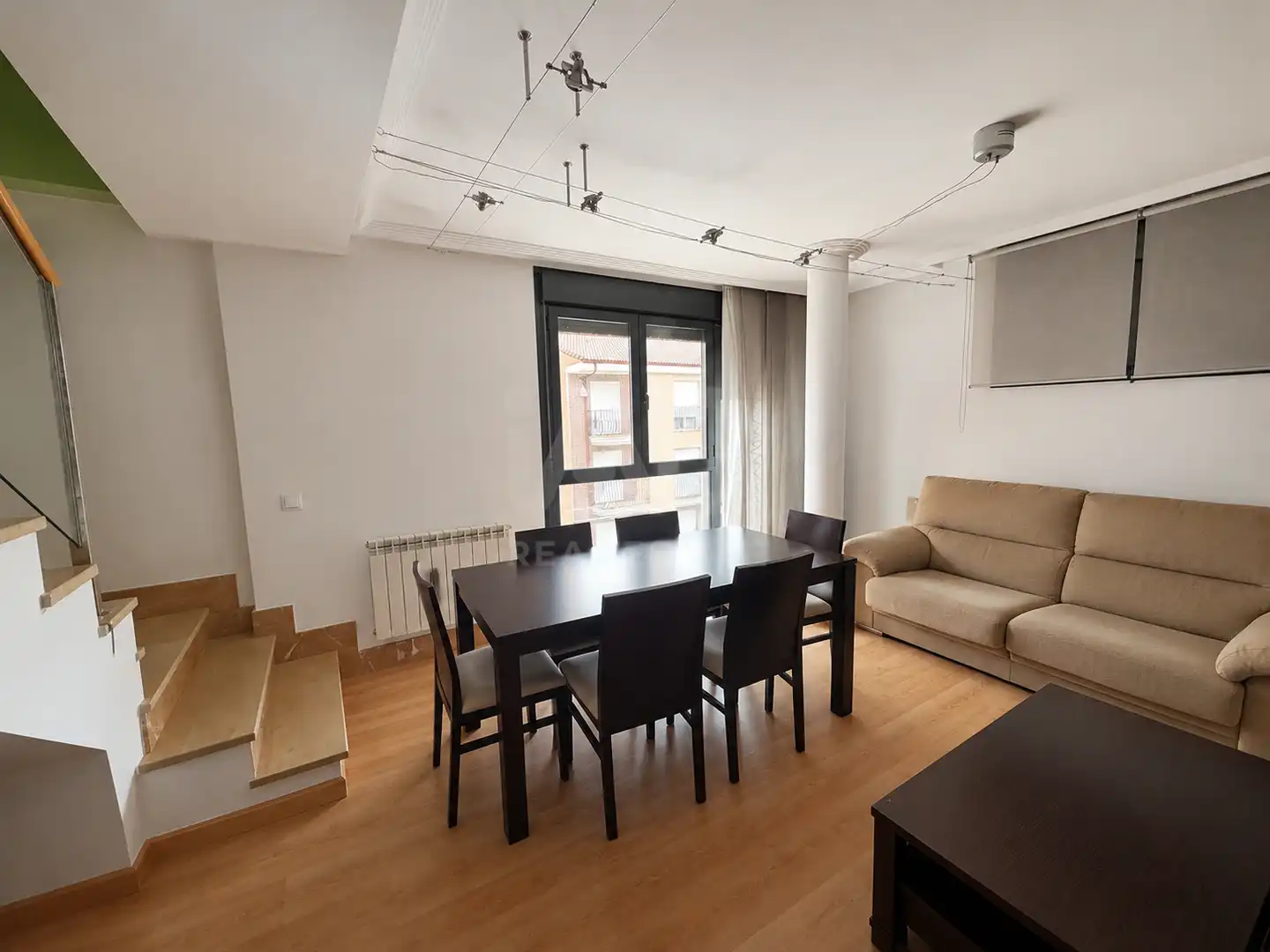 Comedor de Dúplex en venta en Villaquilambre con Calefacción