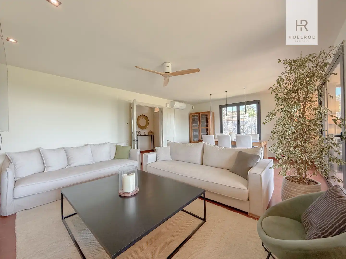 Living room of Houses for sale in Sant Vicenç de Montalt  with Air Conditioner, Heating and Private garden