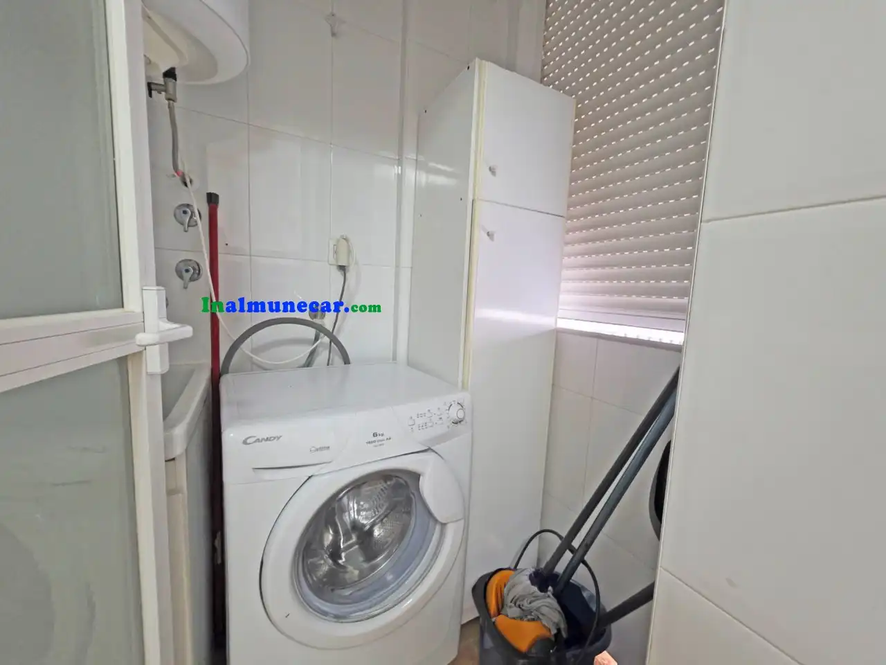Cocina de Piso de alquiler en Almuñécar con Terraza y Piscina