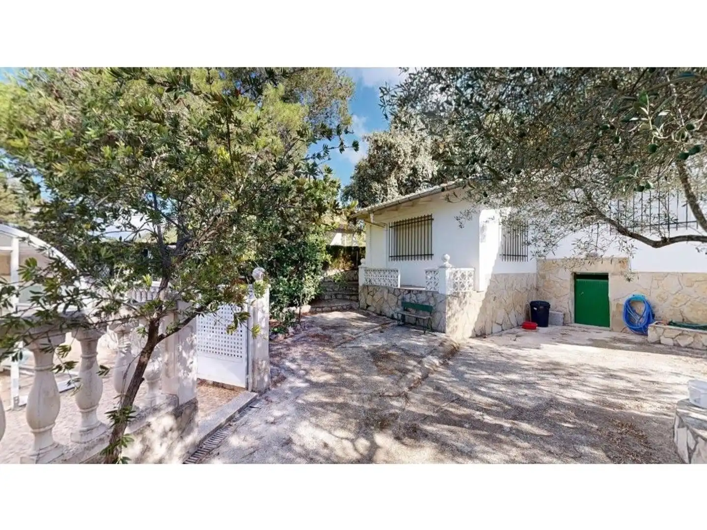 Vista exterior de Casa o chalet en venta en Tavernes de la Valldigna con Aire acondicionado, Jardín privado y Terraza