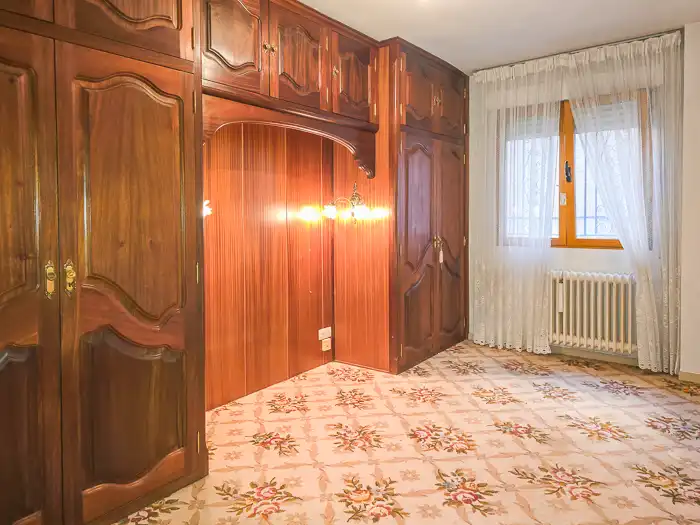 Schlafzimmer von Wohnung zum Verkauf in San Sebastián de los Reyes mit Klimaanlage, Heizung und Parkett