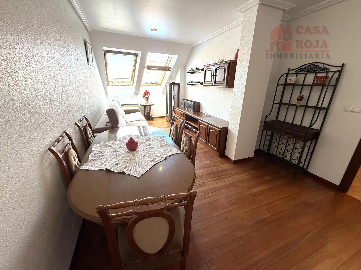 Wohnzimmer von Dachboden zum Verkauf in Cangas  mit Heizung, Parkett und Abstellraum