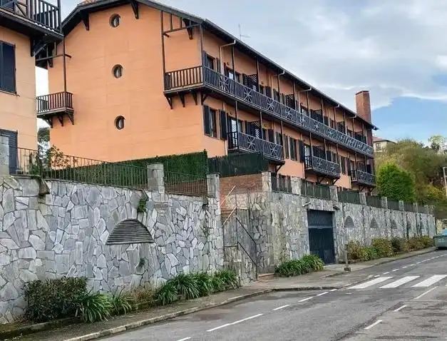 Vista exterior de Garatge en venda en Comillas (Cantabria), Cantabria
