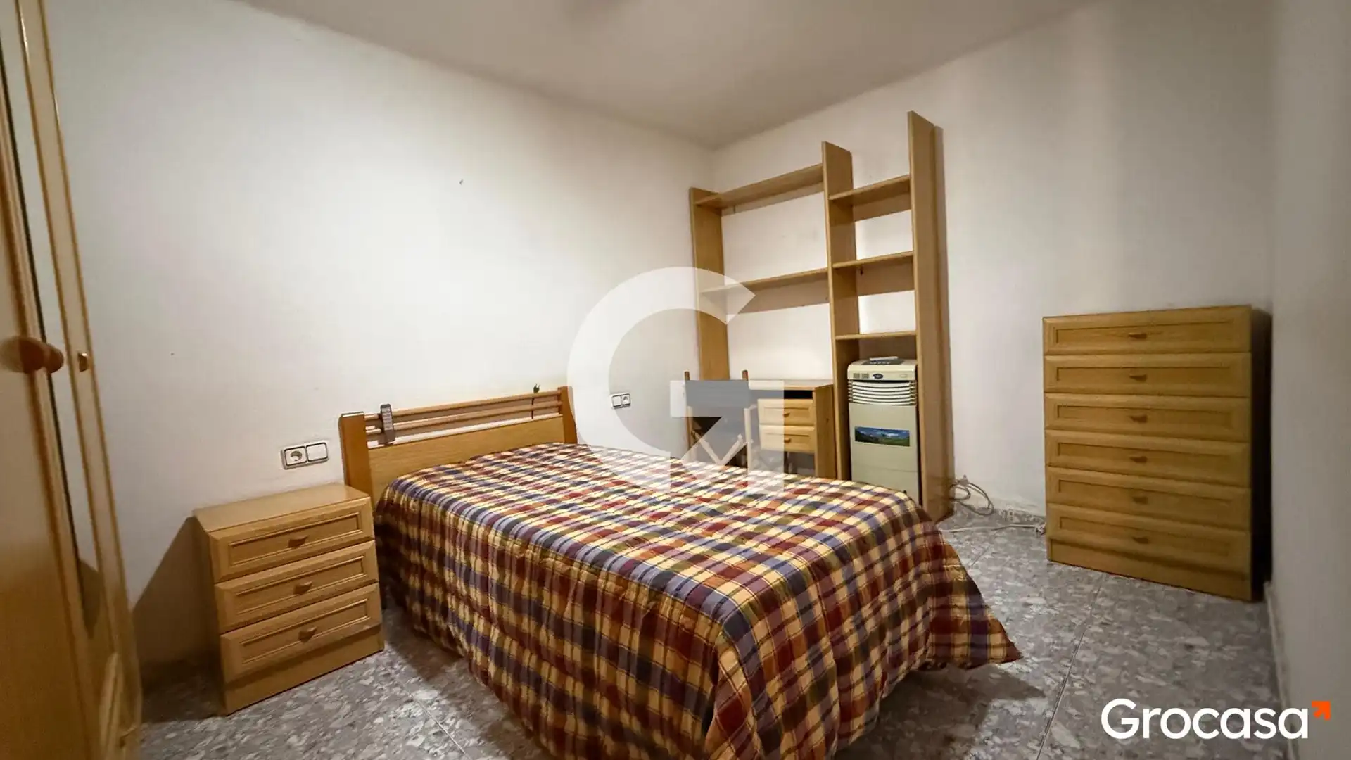Bedroom of Flat for sale in Mataró  with Air Conditioner, Terrace and Oven