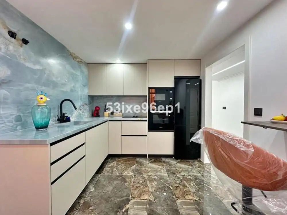 Cocina de Planta baja de alquiler en Marbella con Aire acondicionado, Terraza y Piscina