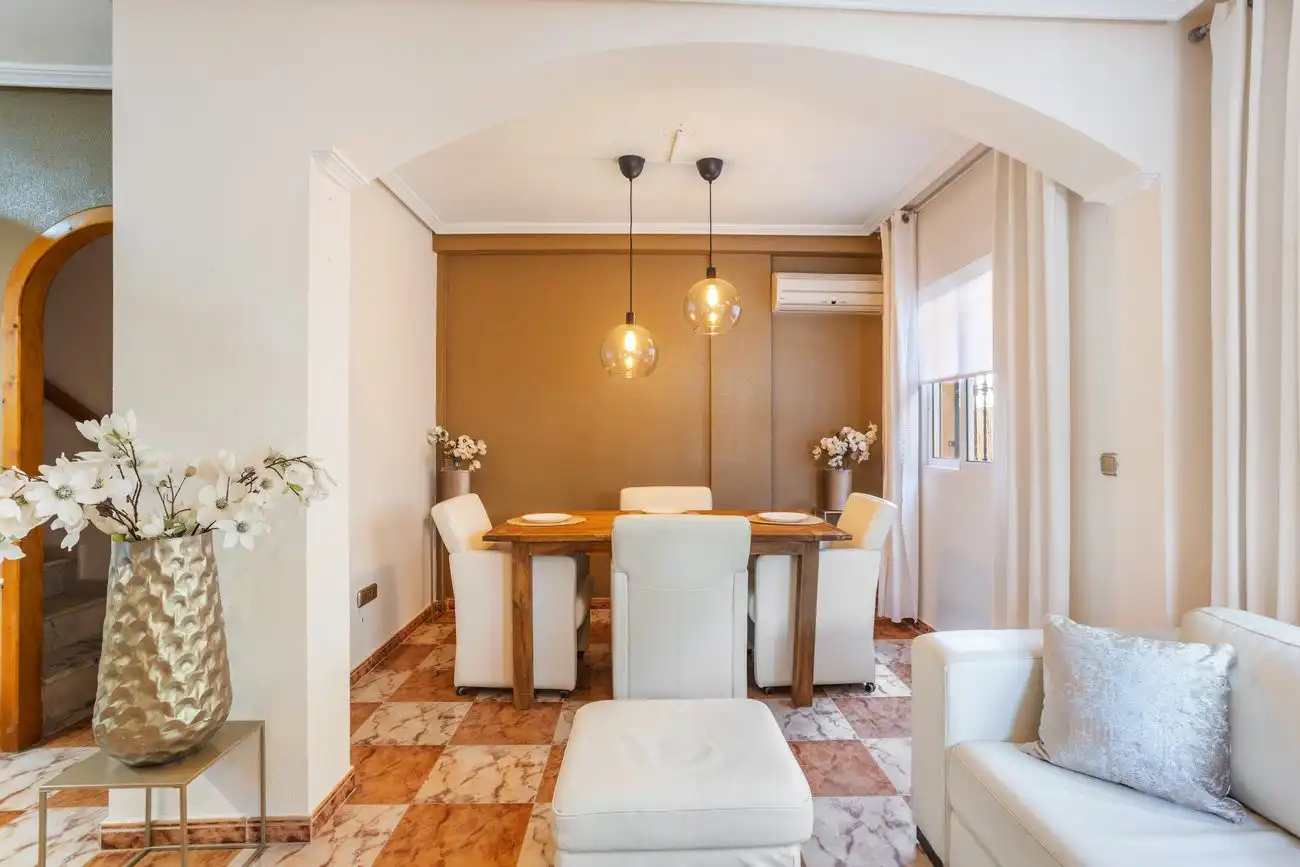 Casa a schiera con piscina in vendita a N/A, imagen 6