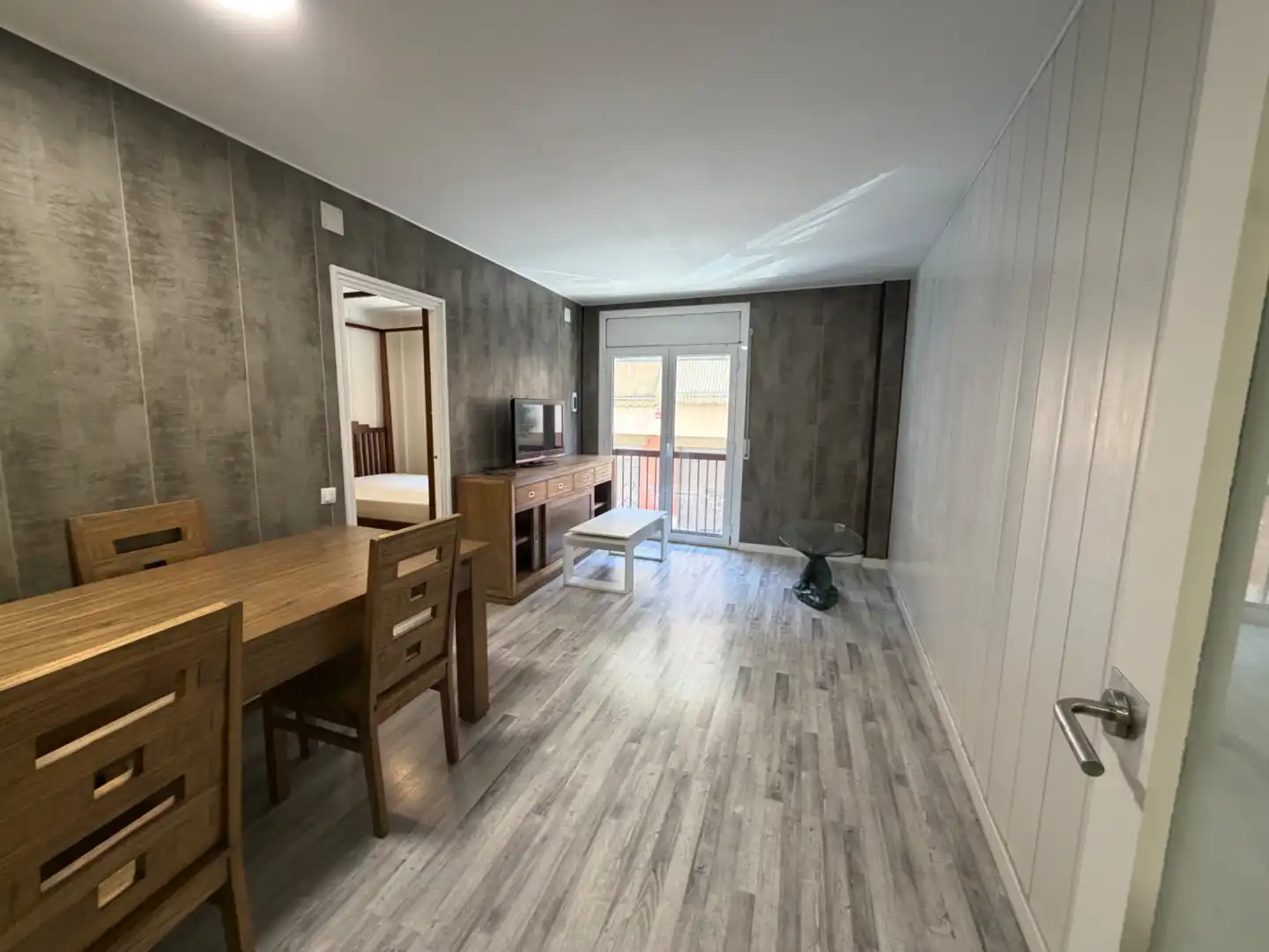 Living room of Flat for sale in Parets del Vallès  with Air Conditioner and Parquet flooring