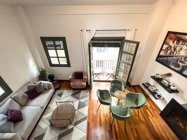 Duplex con balcone in vendita a Carrer de la Barca