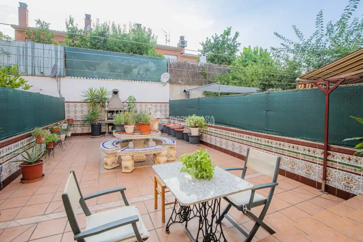Casa bifamiliare in vendita a Ponent