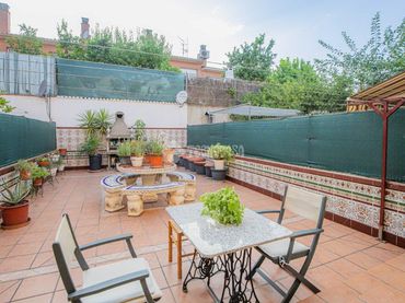 Semi-detached house for sale in Ponent