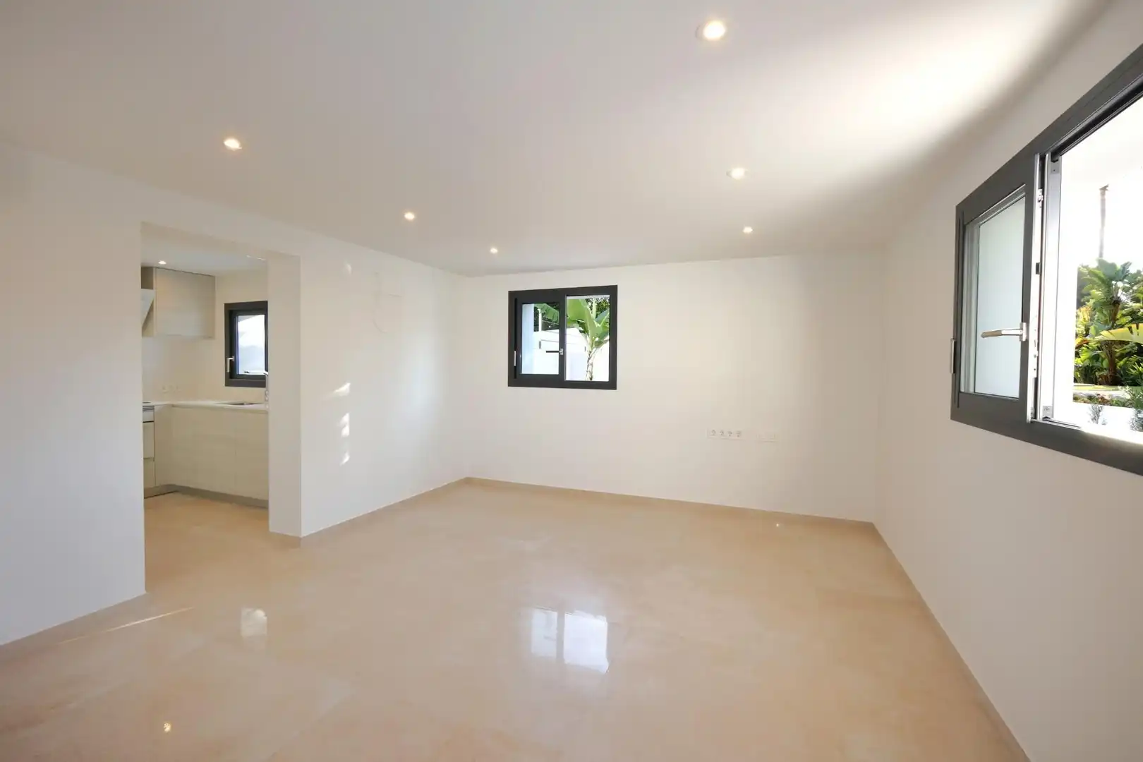 Casa amb piscina en venda a Benicolada - Las Adelfas, imagen 5