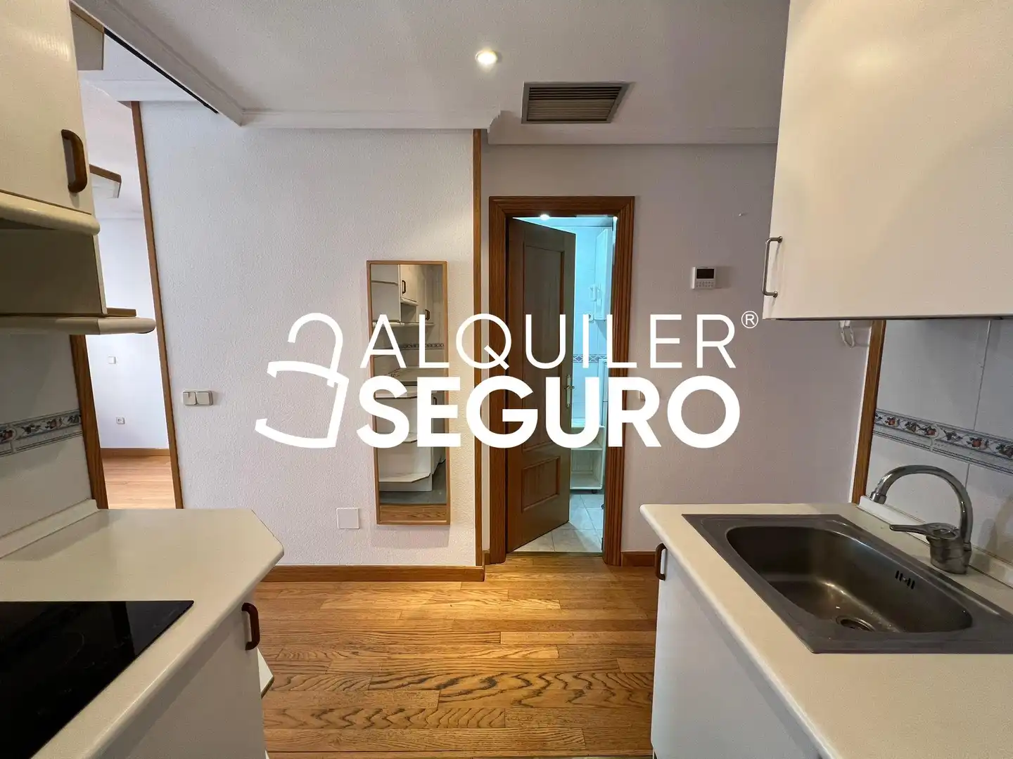 Cocina de Piso de alquiler en Madrid con Aire acondicionado