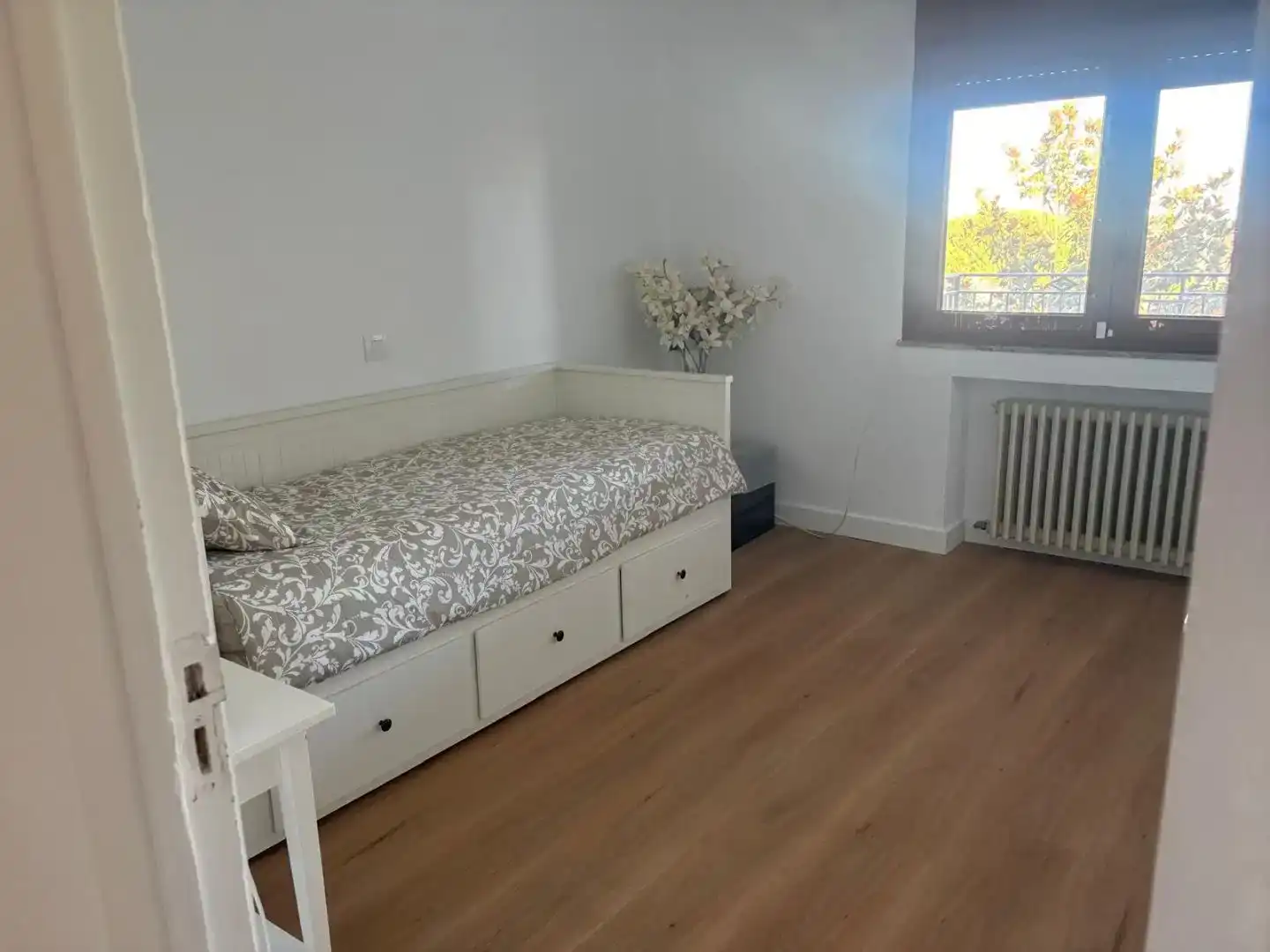 Habitación de Casa o chalet en venta en Galapagar con Aire acondicionado, Piscina y Balcón