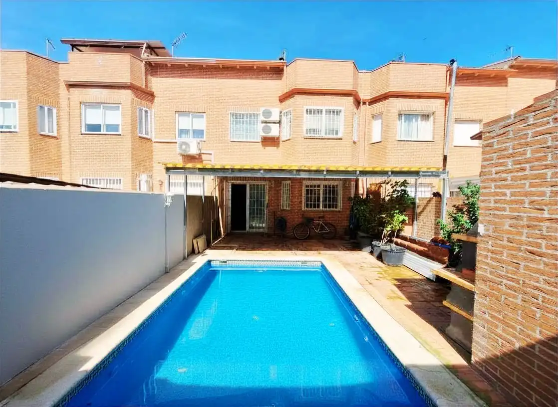 Casa adosada en venta en Cadiz, Chozas de Canales