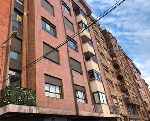 Exterior view of Flat to rent in Oviedo   with Heating, Parquet flooring and Storage room