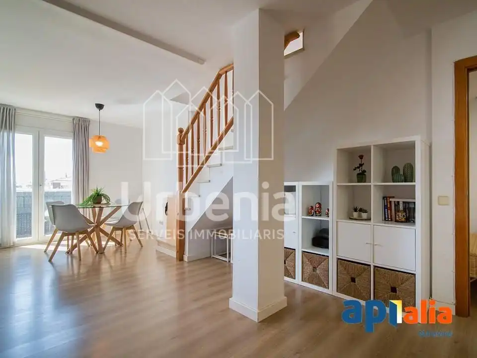 Piso en venta en Pineda de Mar con Calefacción y Terraza