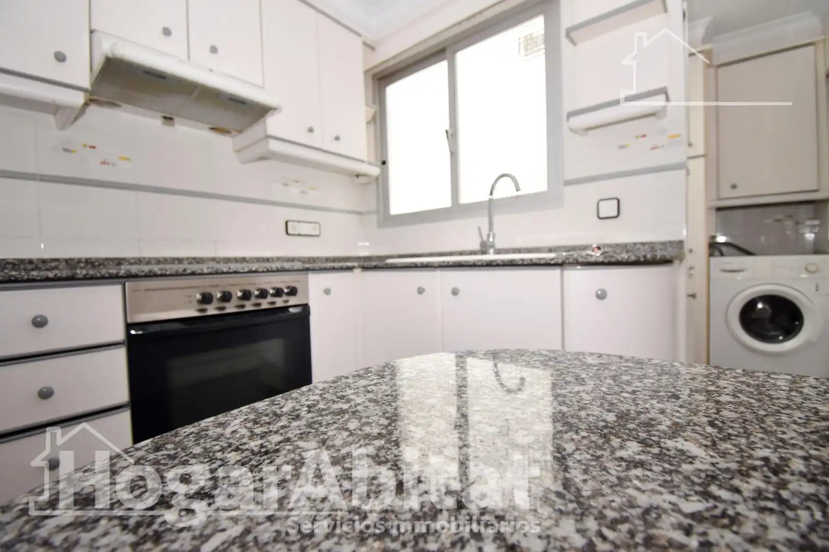 Kitchen of Flat for sale in Alaquàs  with Air Conditioner and Balcony