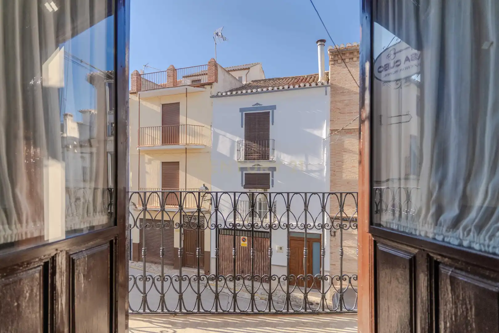 Außenansicht von Gebäude zum Verkauf in Alhama de Granada