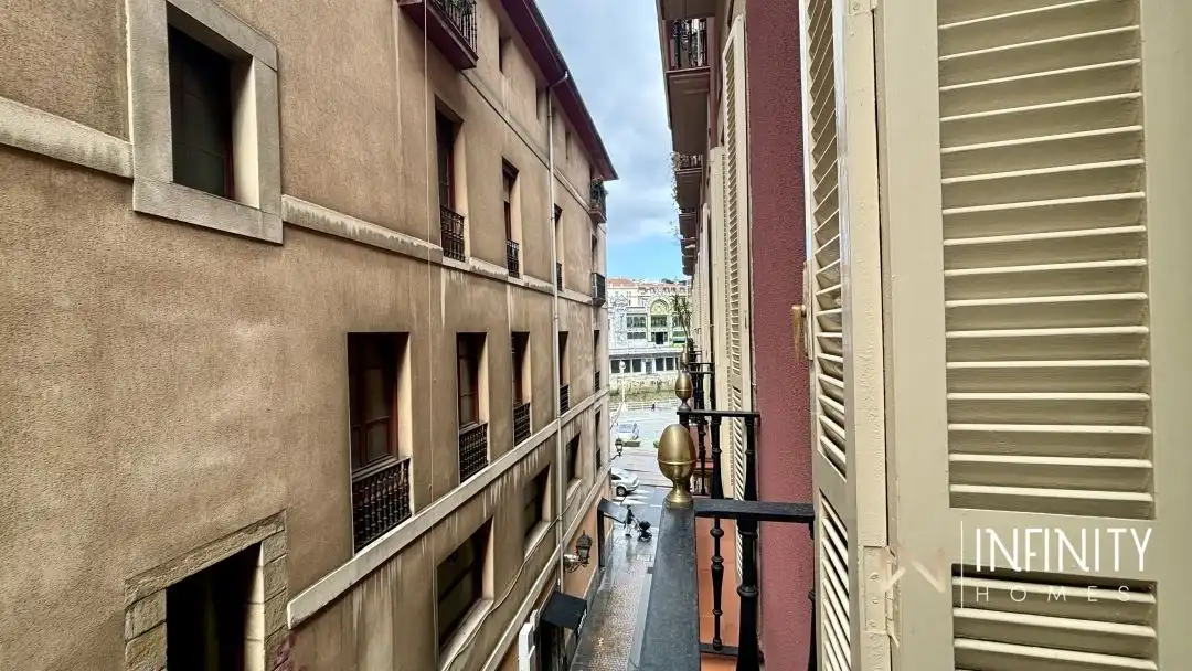 Flat with terrace to rent in Kale Barria, imagen 10