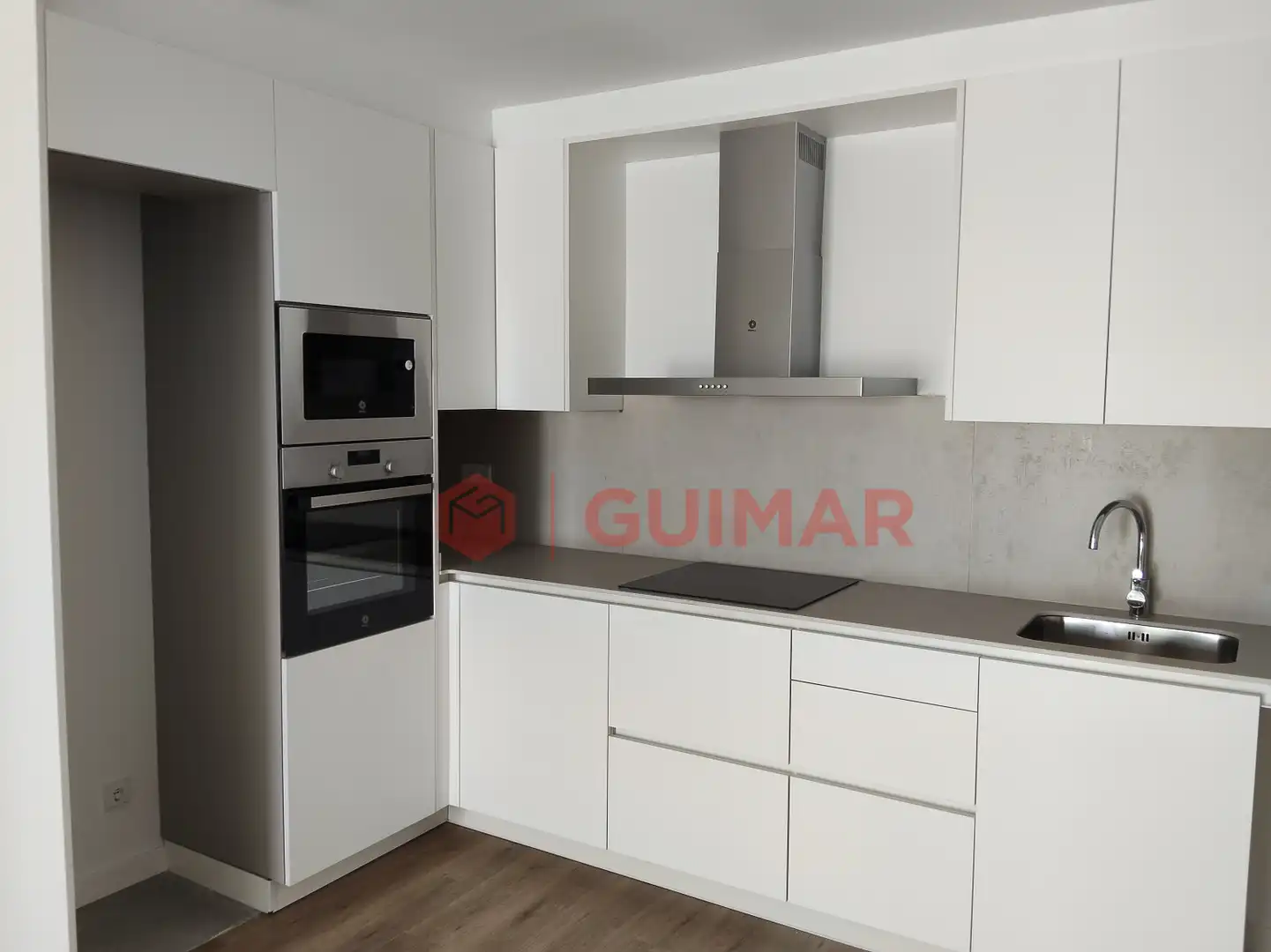 Piso en venta en AV. BARCELONA, Centre