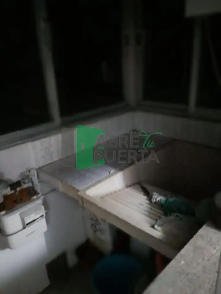 Piso en venta en Ourense Capital  con Calefacción y Terraza
