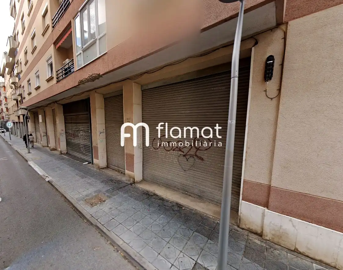 Local comercial en venta en Carrer de Castellarnau 1