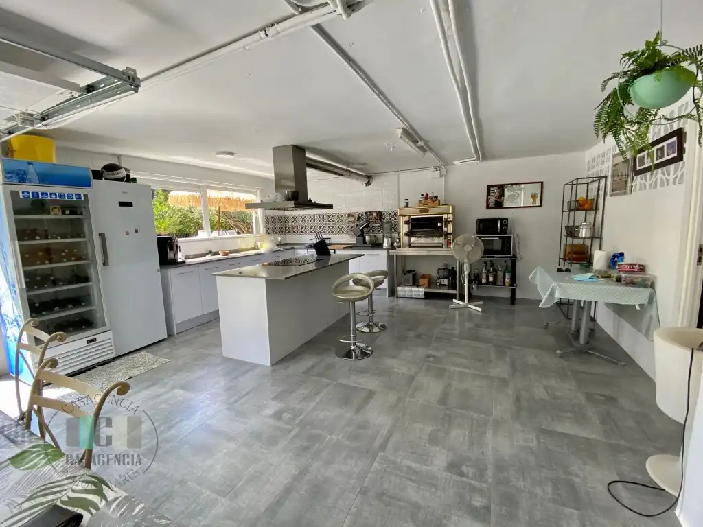 Casa o chalet en venta en Montornés - Las Palmas - El Refugio