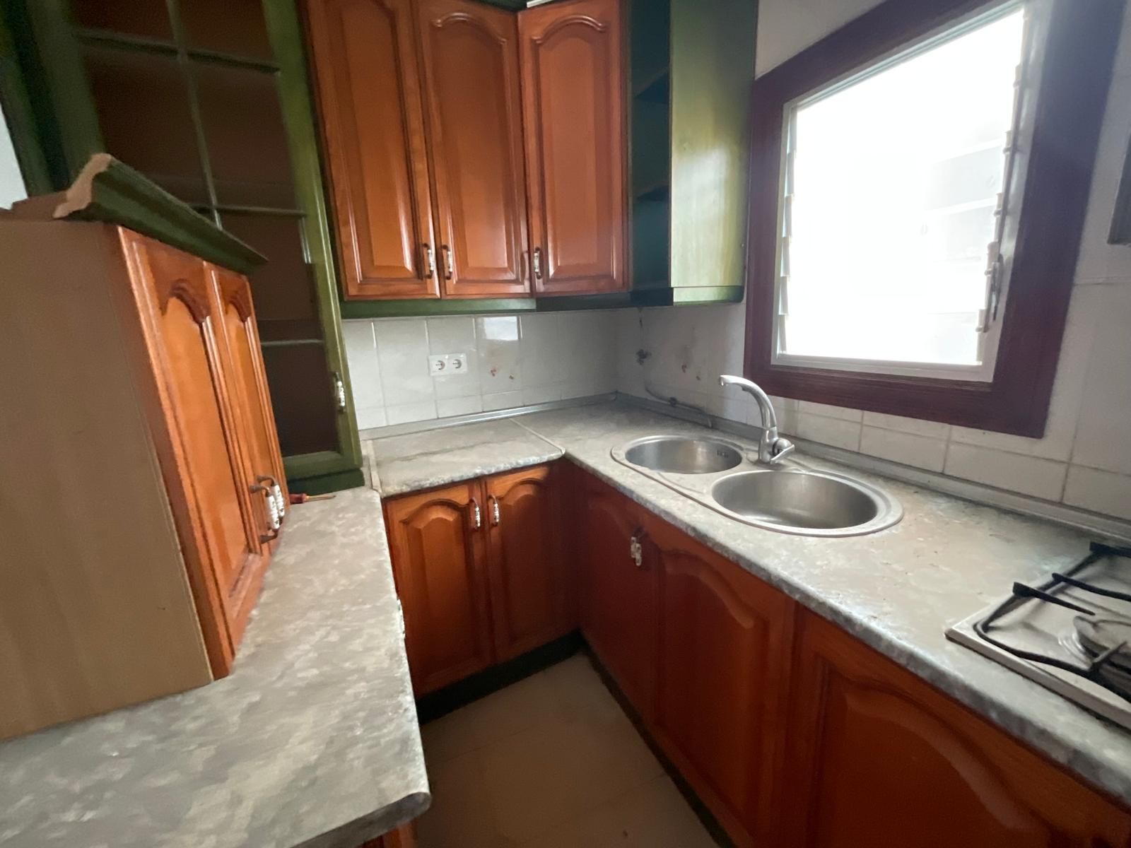 Cocina de Piso en venta en Sierra de Yeguas