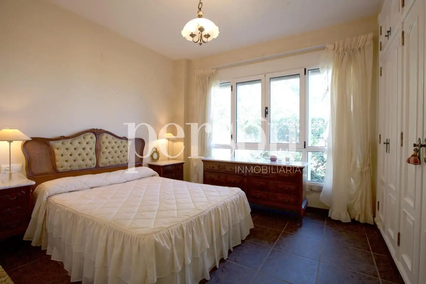 Habitación de Casa o chalet en venta en Alzira con Jardín privado, Terraza y Piscina