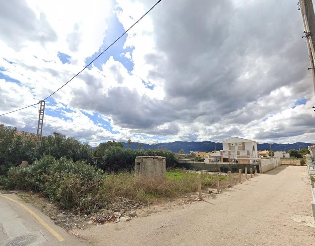 Industrial land for sale in Cullera