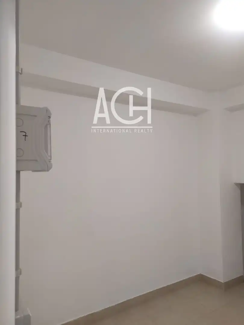 Storage room for rent in Usategui