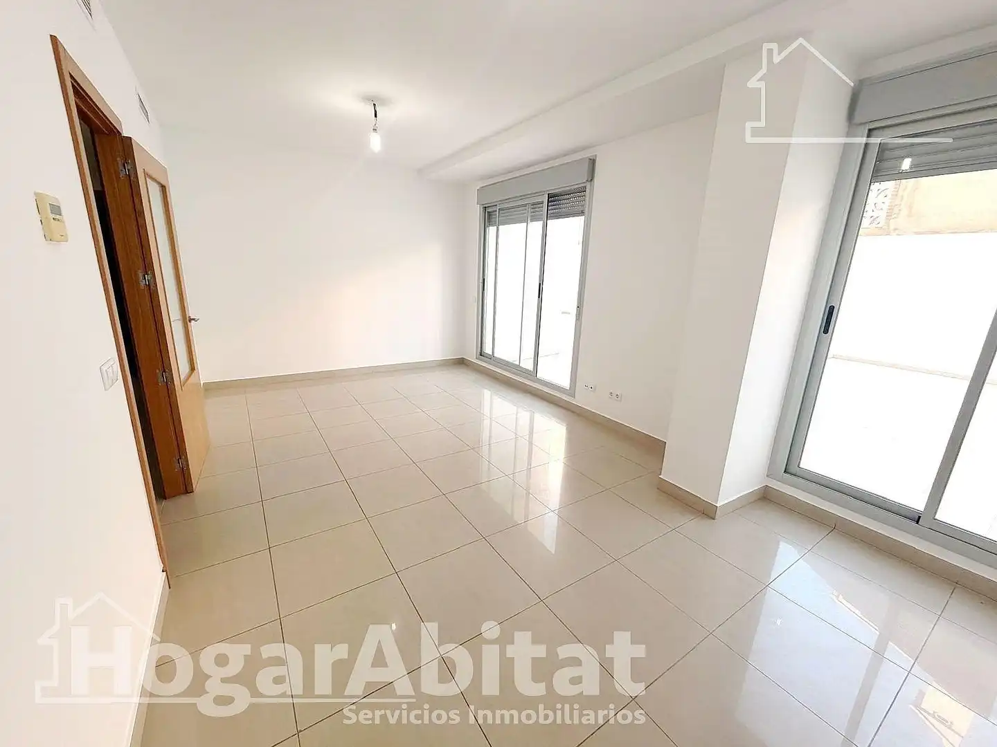 Sala d'estar de Pis en venda en Montserrat amb Aire condicionat, Calefacció i Terrassa