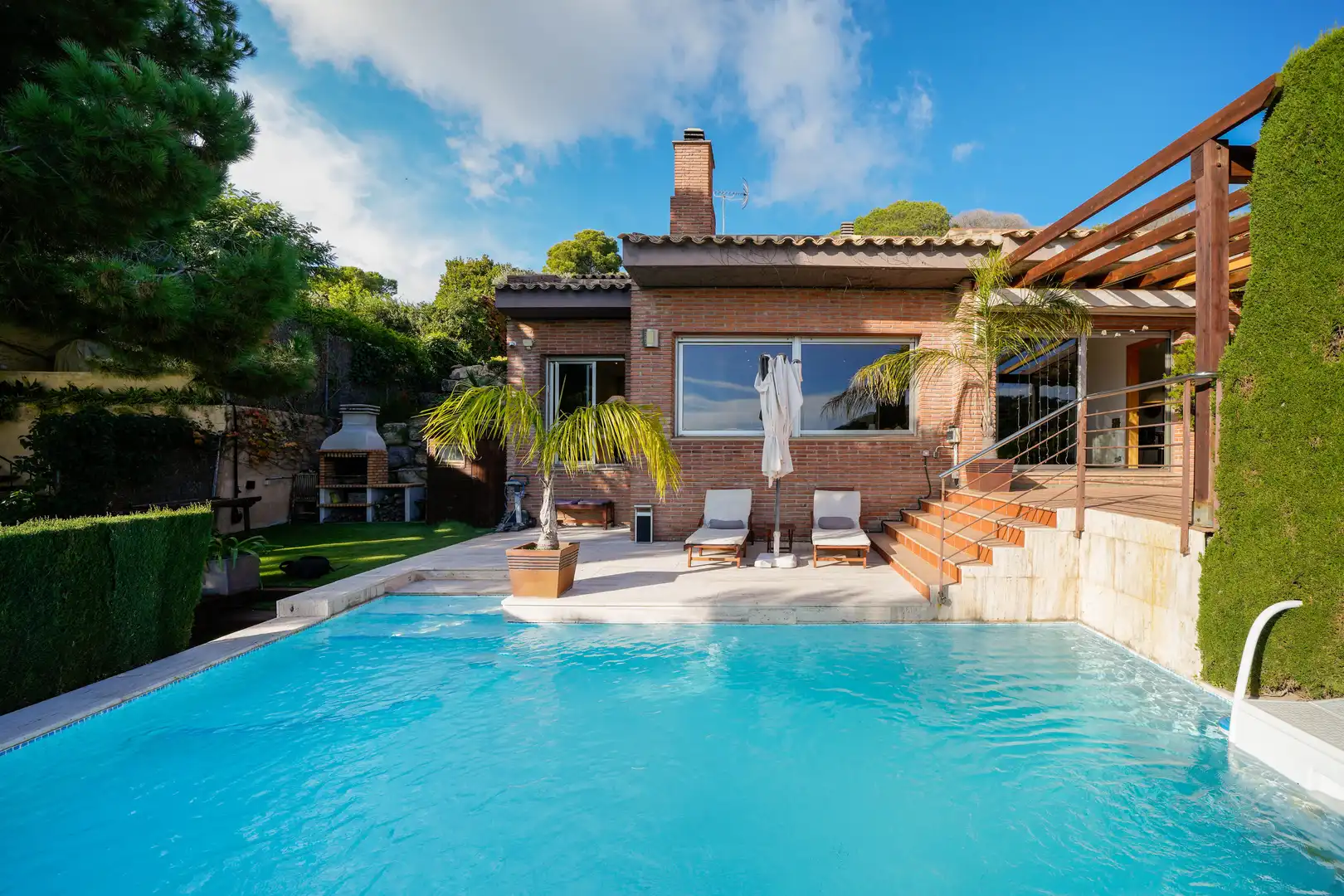 Piscina de Casa o chalet en venta en Cabrils con Aire acondicionado, Trastero y Piscina