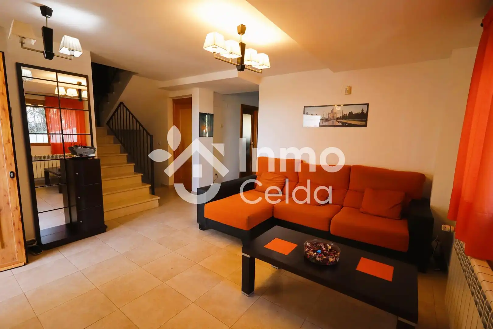 Sala de estar de Casa adosada en venta en Chiva con Calefacción, Jardín privado y Terraza