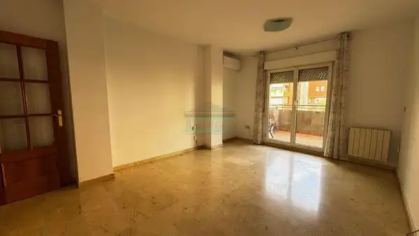 Wohnzimmer von Wohnung zur Miete in Granada mit Klimaanlage, Heizung und Waschmaschine
