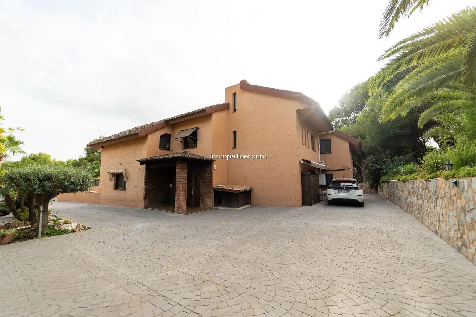 Außenansicht von Haus oder Chalet zum Verkauf in L'Alfàs del Pi mit Klimaanlage, Heizung und Privatgarten
