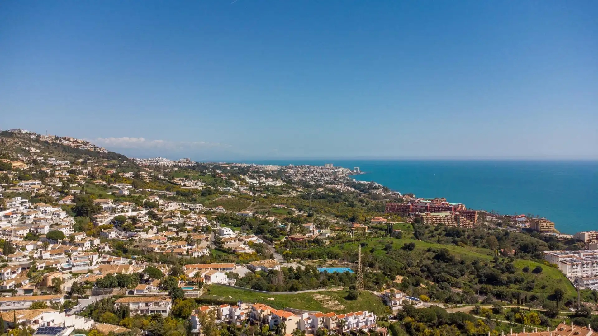 Vista exterior de Apartament en venda en Benalmádena amb Aire condicionat, Calefacció i Terrassa