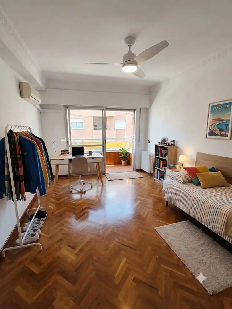 Bedroom of Flat for share in Leganés  with Heating, Parquet flooring and Terrace