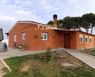 Exterior view of House or chalet for sale in Albatàrrec  with Air Conditioner, Heating and Swimming Pool