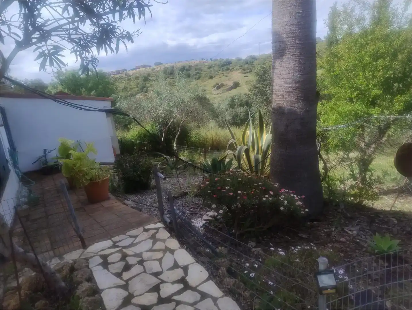Jardí de Pis en venda en El Castillo de las Guardas amb Aire condicionat, Jardí privat i Traster