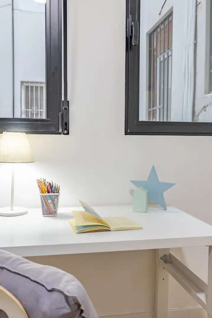 Flat for sale in Valencia  with Air Conditioner, Heating and Storage room