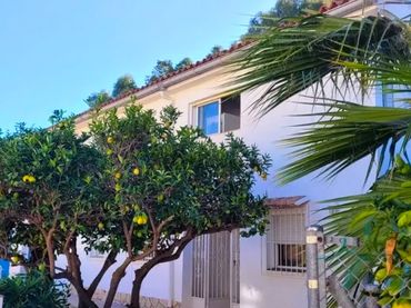 Casa a schiera con balcone in vendita a L'Albir
