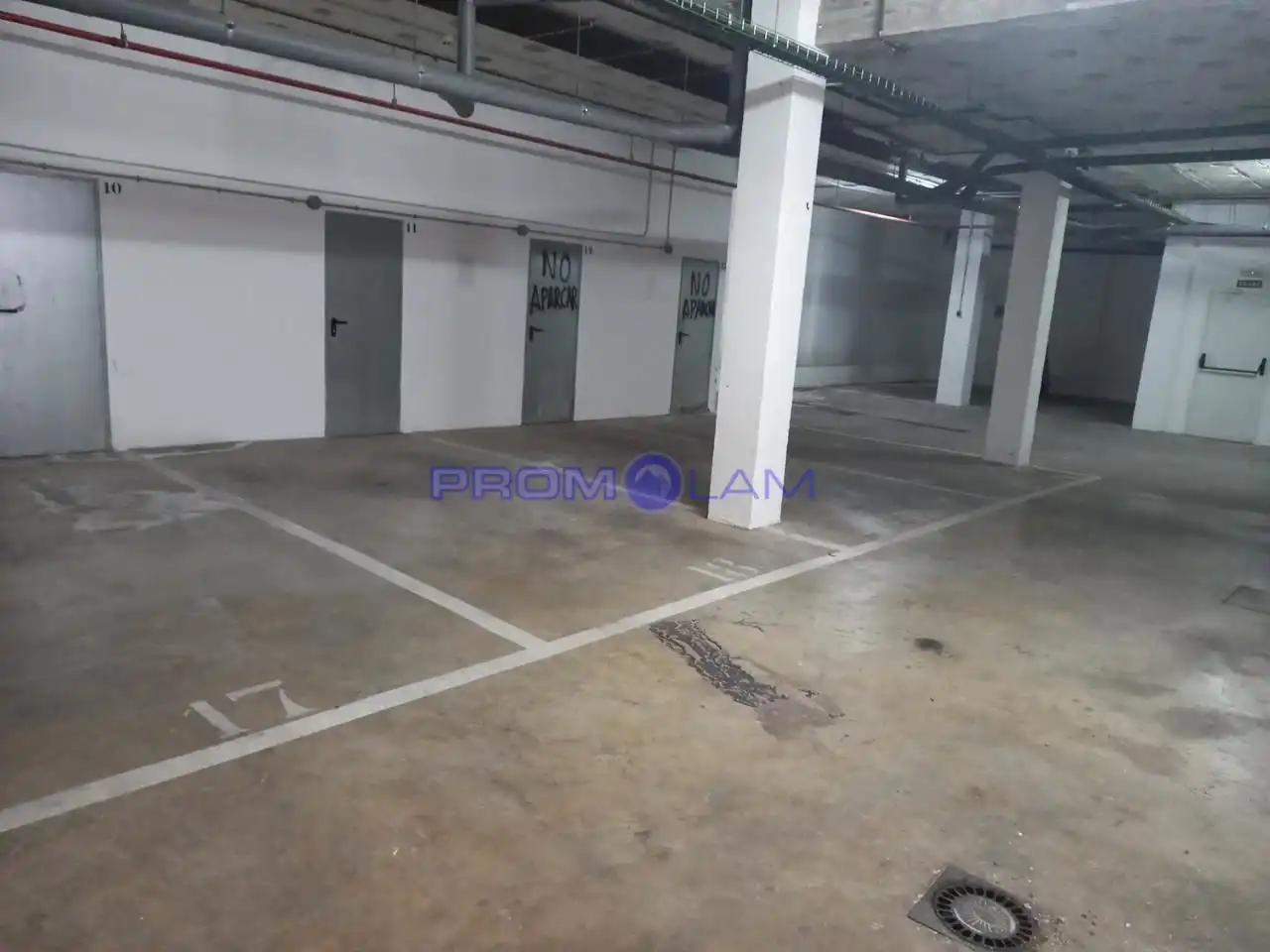 Garage zum Verkauf in Pilas