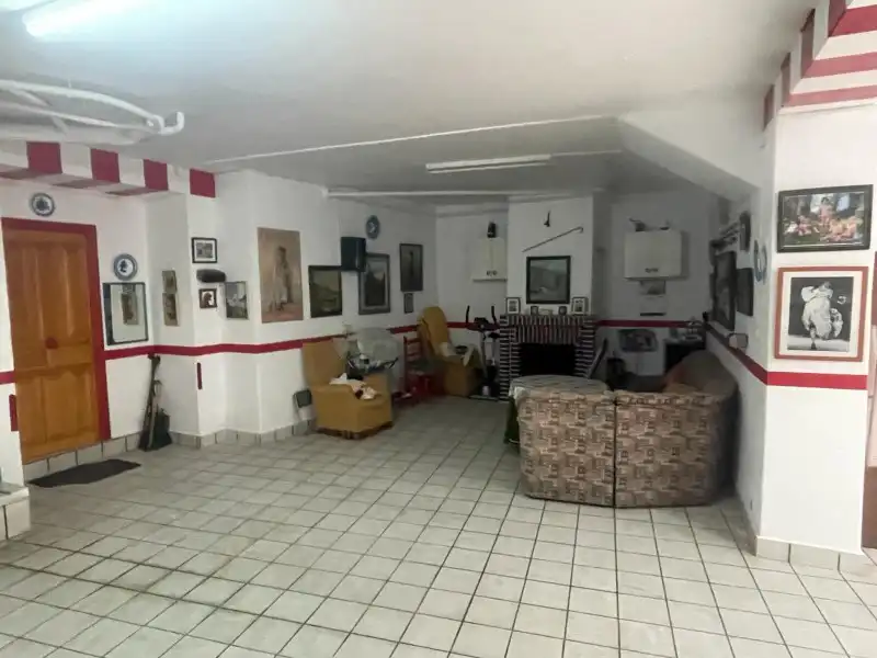 Houses for sale in Fuente de Cantos  with Air Conditioner, Heating and Terrace