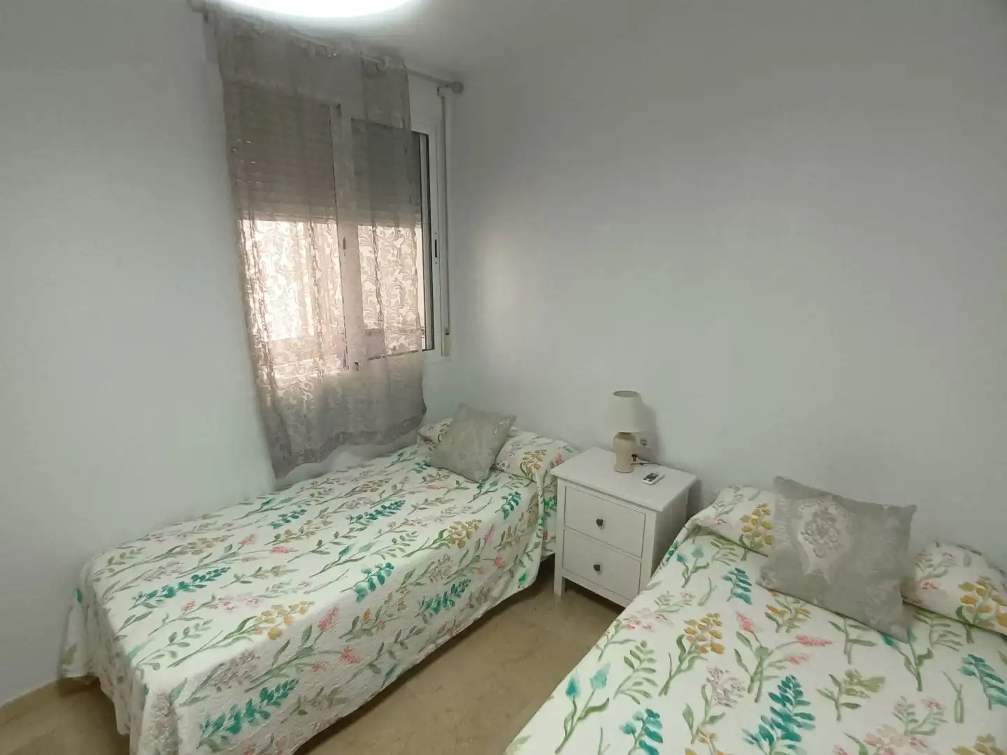 Piso en venta en Calle Ángel Ganivet, 14, Ciudad Jardín - Zoco