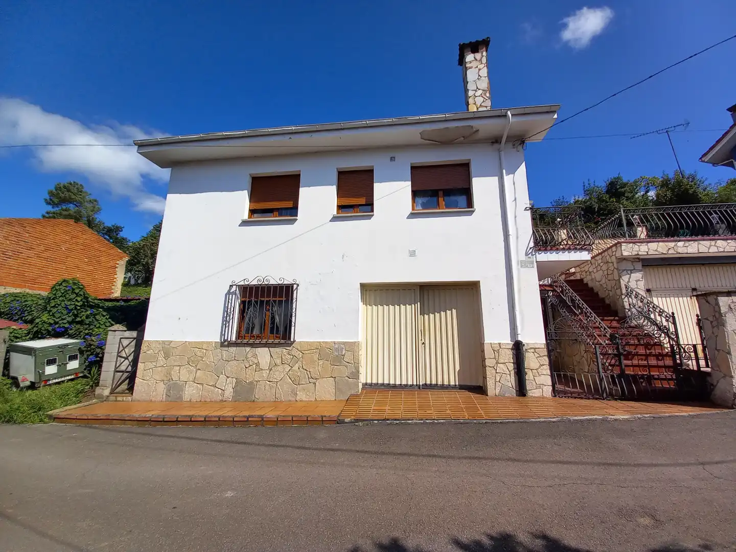 Casa con jardín en venta en Lugar Castro, imagen 4