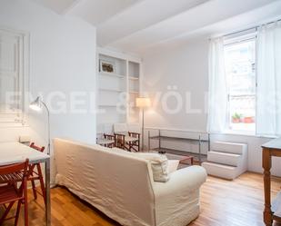 Living room of Attic to rent in  Barcelona Capital  with Air Conditioner, Heating and Parquet flooring