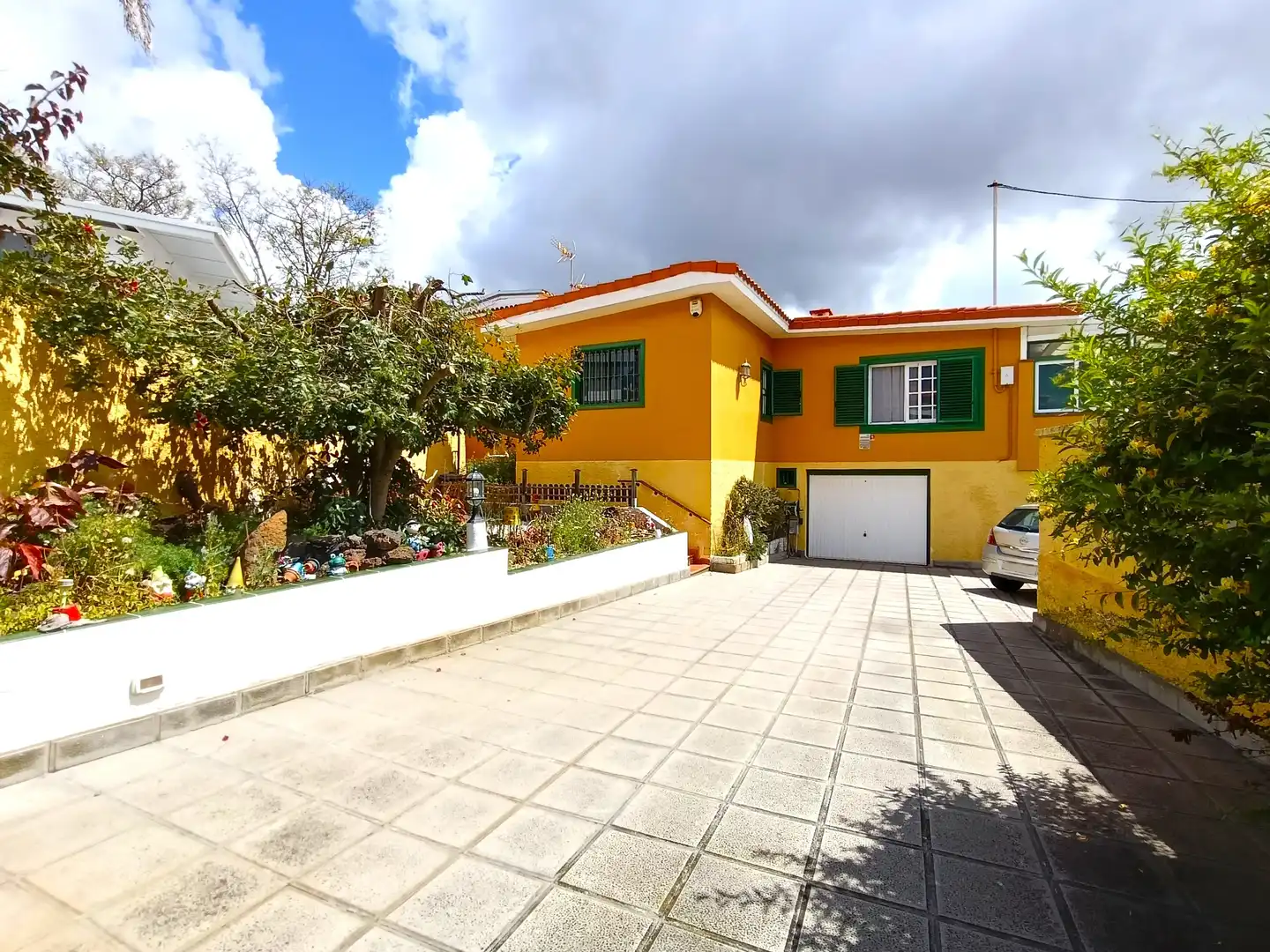 Exterior view of Houses for sale in San Cristóbal de la Laguna  with Private garden and Storage room