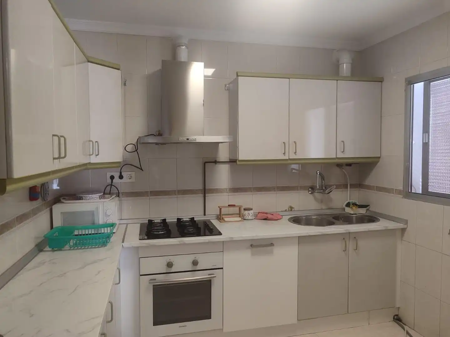 Cuina de Casa o xalet de lloguer en Granada