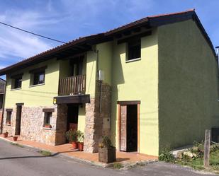Exterior view of House or chalet for sale in Siero  with Heating, Private garden and Parquet flooring